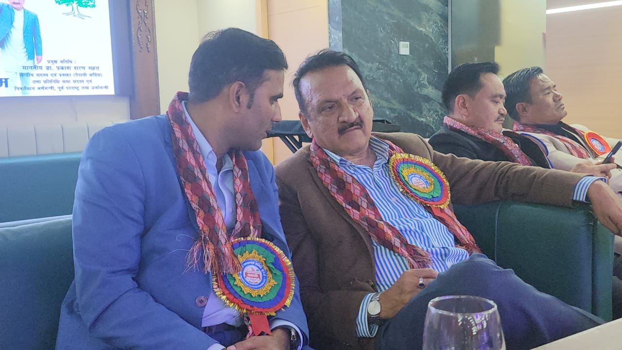 सामाजिक सञ्जालको दुरुपयोगसँगै निराशावादी सोच फैलाउने प्रयास भयो : डा. महत