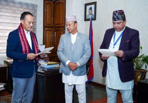 राष्ट्रिय प्रसारण ग्रीड कम्पनी लिमिटेडका सिइओले लिए शपथ