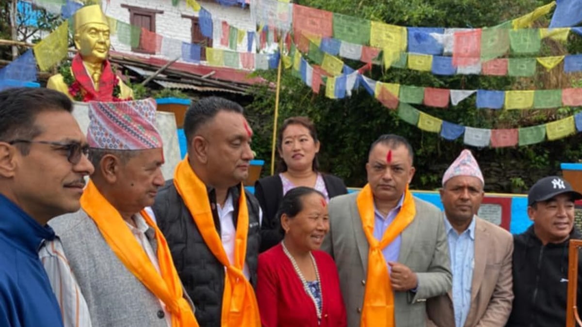 स्याङ्जाको सिरुवारीमा कांग्रेस सांसद थापाको प्रशंसा