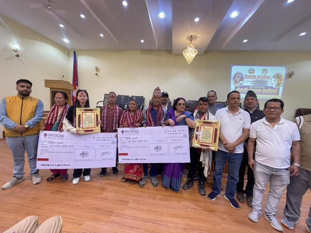 पदक विजेता खेलाडीलाई बेथानचोक गाउँपालिकाको नगद रु १/१ लाख