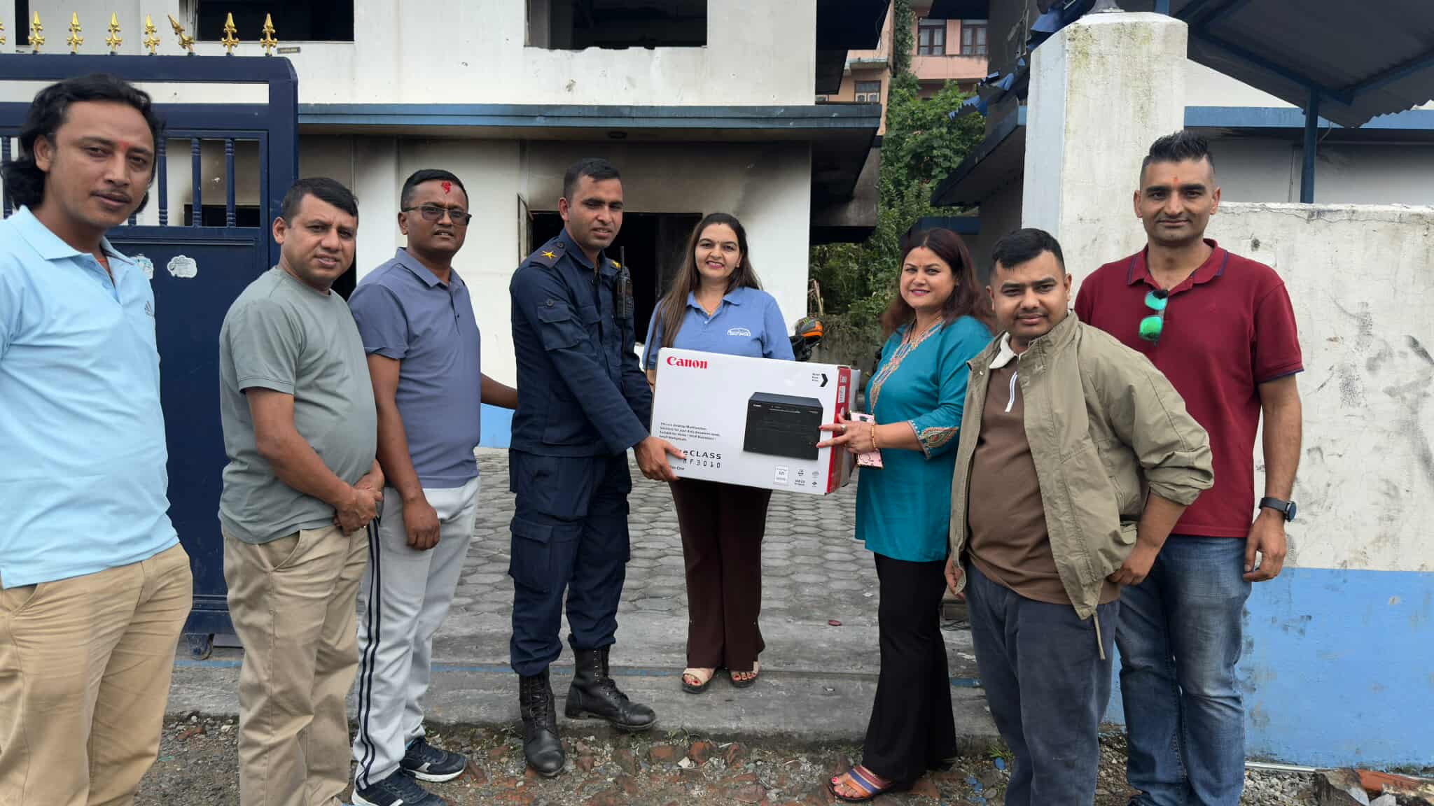 इलाका प्रहरीलाई क्यान काभ्रेद्वारा प्रिन्टर सहयोग