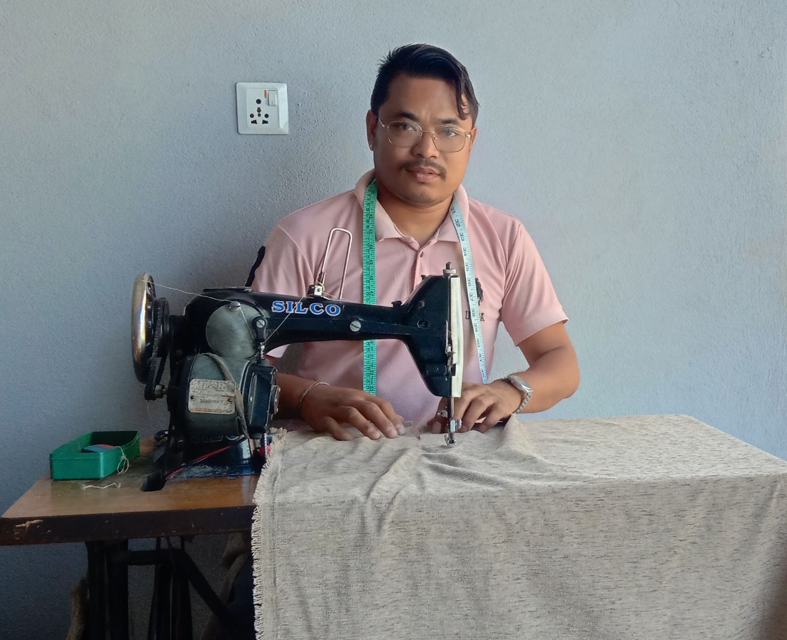 पर्दामा पौरख