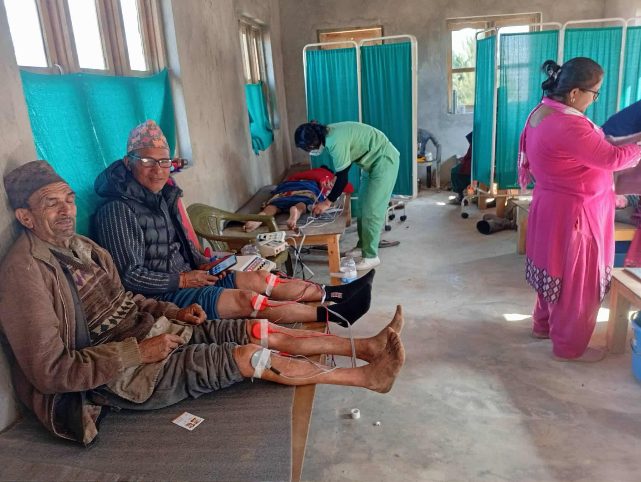 दाेलखाकाे शैलुङमा निशुल्क स्वास्थ्य शिबिर