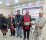 समस्याग्रस्त सहकारी व्यवस्थापन समितिको अध्यक्ष सिग्देललाई जिल्ला सहकारी संघ काभ्रेको बधाई ज्ञापन