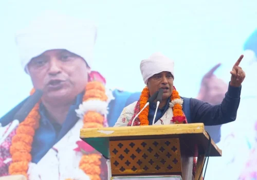 कसैलाई मौका दिने नाममा देशलाई प्रयोगशाला नबनाऔँ ः सभापति थापा