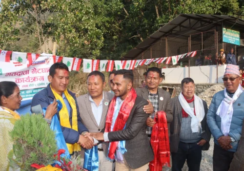 रास्वपा बागमती प्रदेशका पूर्व महामन्त्रीसहित ७ जना कांग्रेस प्रवेश