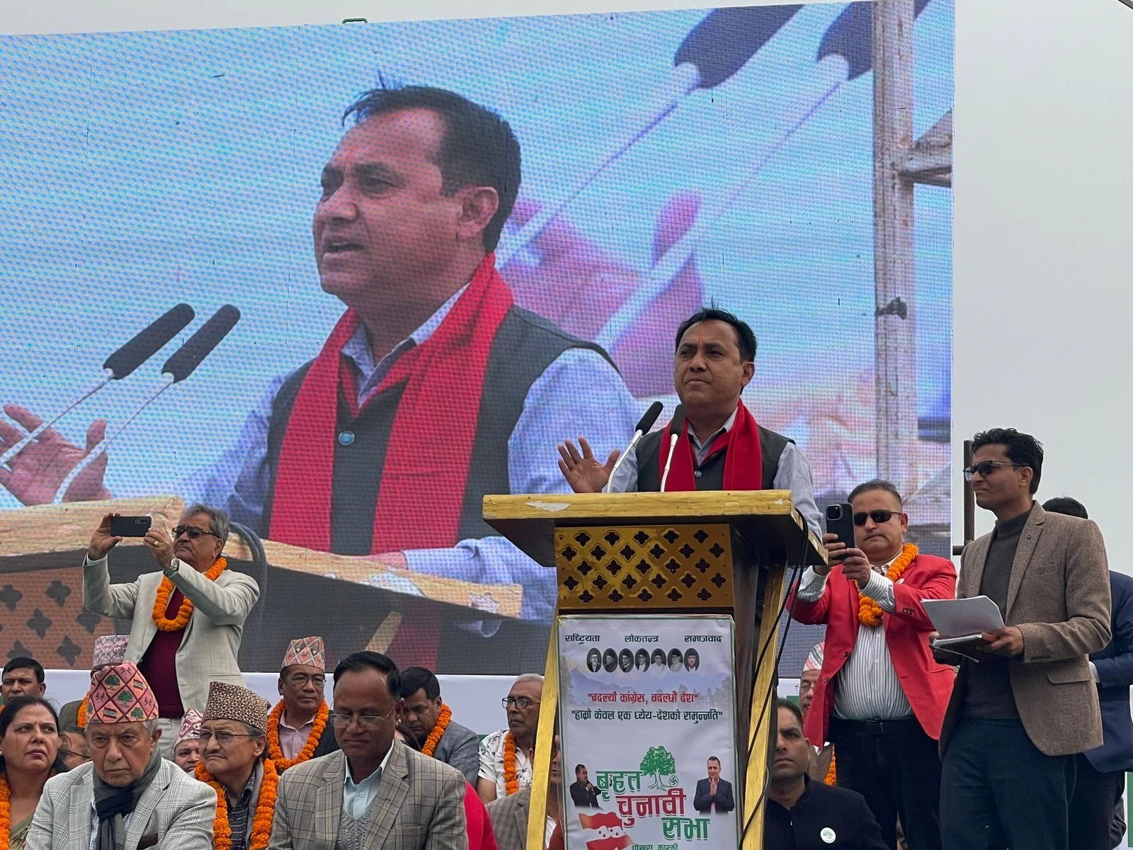 फागुन १८ गते खुलामञ्चमा प्रधानमन्त्रीका उम्मेदवारबीच बहस गरौँ – कांग्रेस