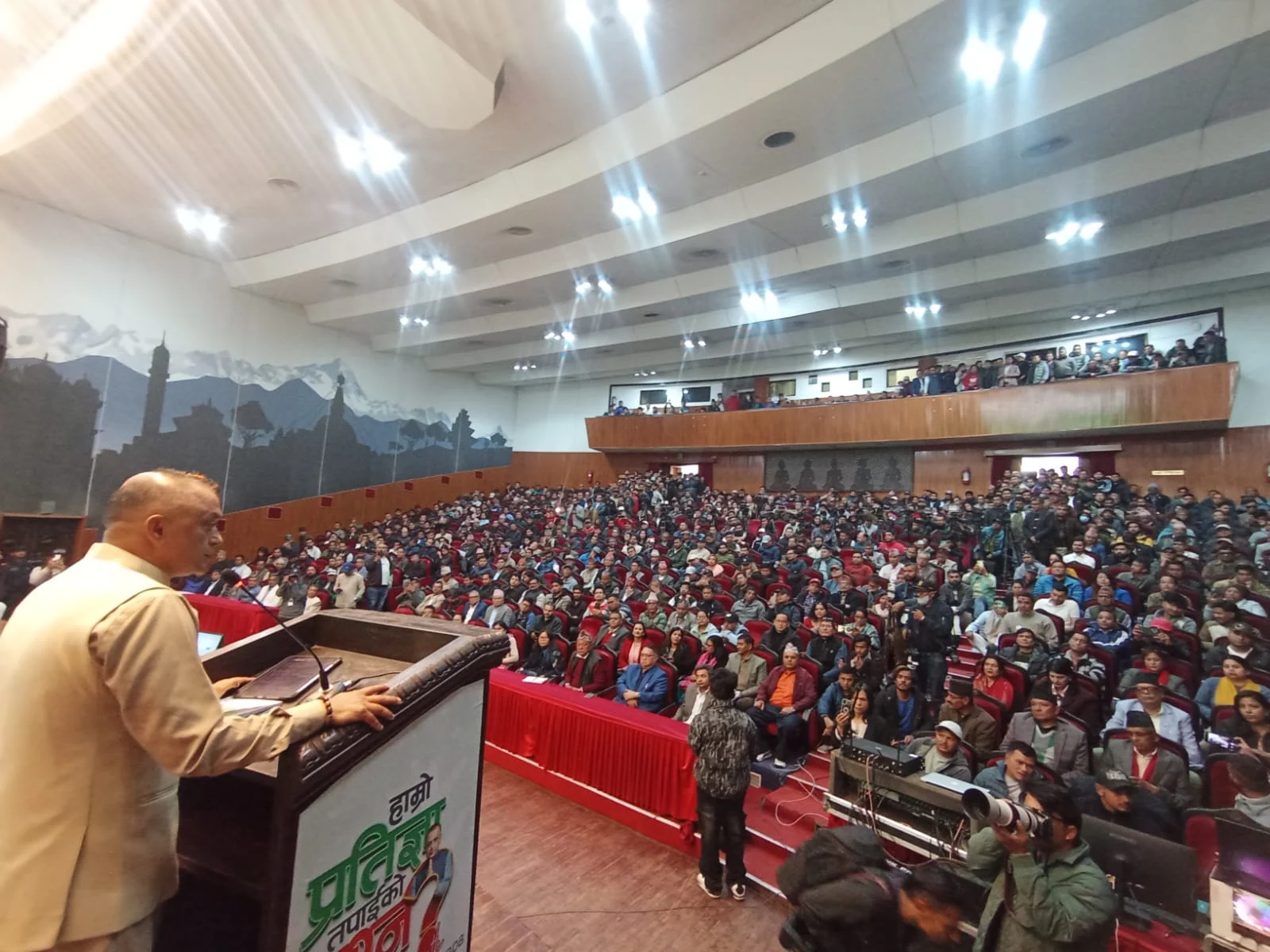 कांग्रेसले भ्रष्टाचारमा मुछिएका व्यक्तिको नाता र नेता हेर्दैन – गगन थापा