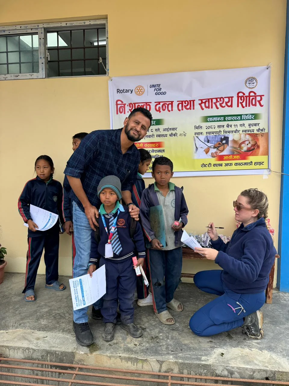 रोटरीको स्वास्थ्य सेवा: निःशुल्क दन्त तथा स्वास्थ्य शिविरबाट नमोबुद्धमा सयौं लाभान्वित