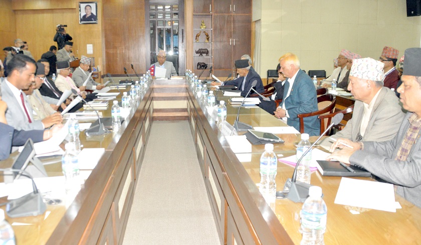 uchcha_stariya_5JqMZ1pk58