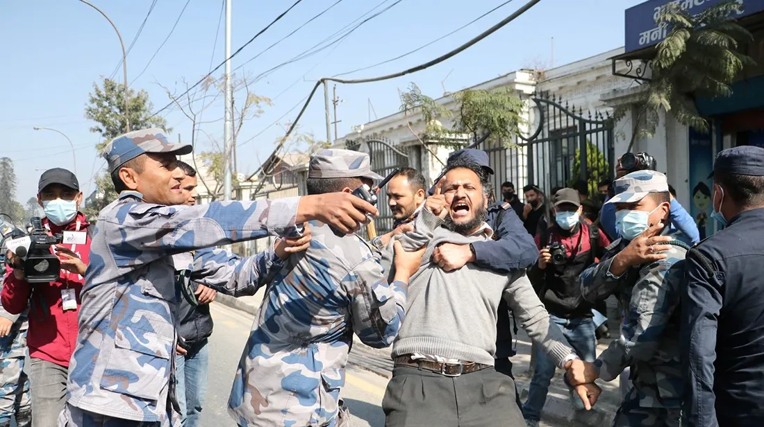 election-agnist-arrest-2