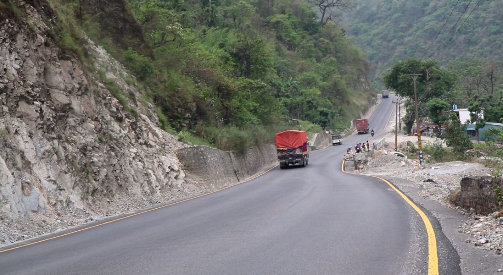 Muglin-Naranghat-Road_large