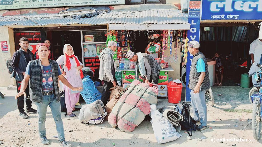 Dhangadhi-nepali-people-1024x576