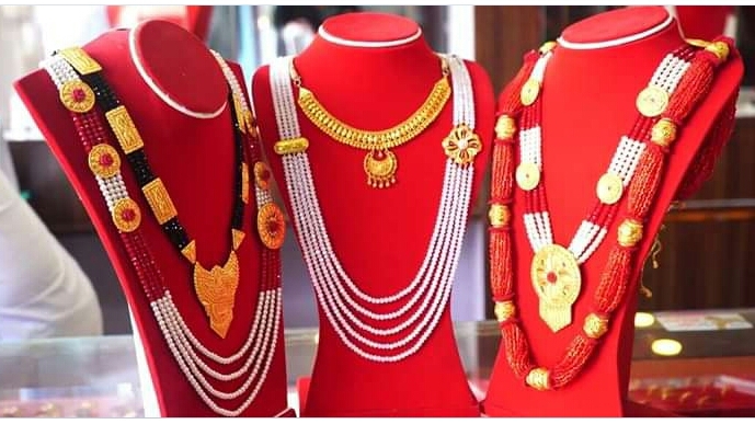 सुनको मुल्य अहिलेसम्मकै उच्च, एक तोलाको ९२ हजार ४ सय, चाँदी पनि बढ्यो