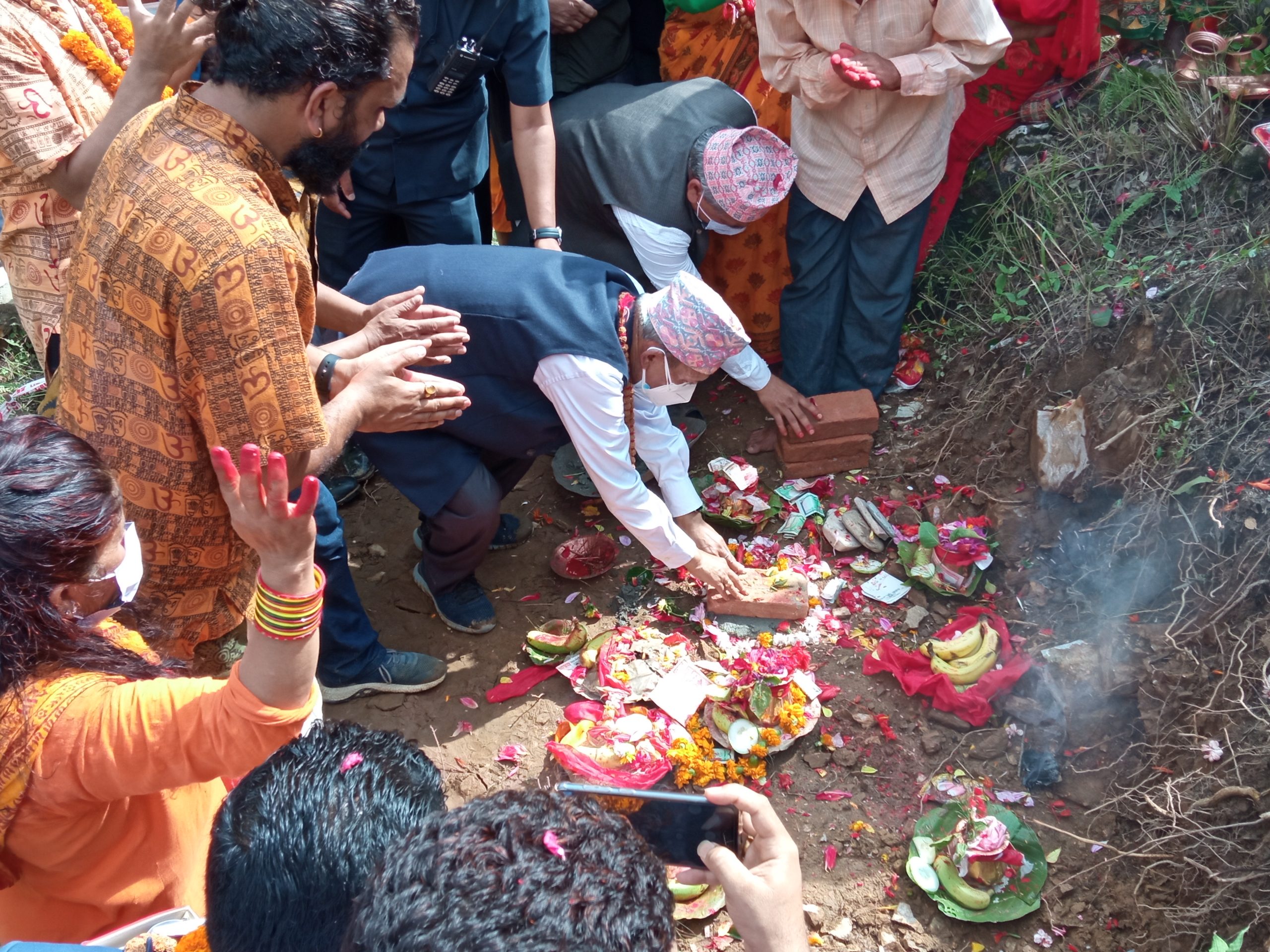 पनौतीको बल्थली लड्केश्वरमा १०८ फिटको त्रिशुल निर्माणका लागि शिलान्यास