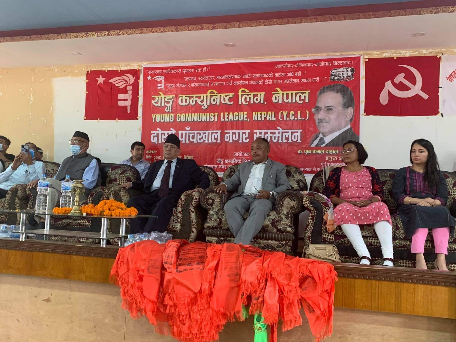 काभ्रे आएर प्रचण्डले भने, ‘केपीजस्तो बुद्धि नभएको नेता अर्को देखिन’