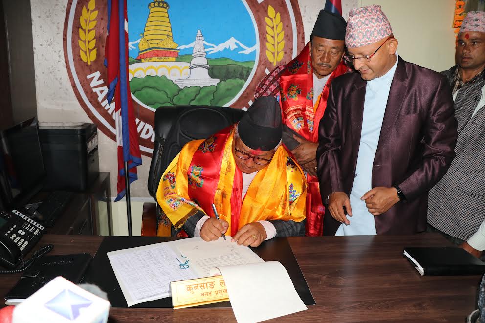 नमोबुद्धका नगरप्रमुख लामाको पहिलो निर्णय : महिला र साना उद्यमीलाई सहुलियत, महिनाको एक पटक घुम्ती स्वास्थ्य शिविर