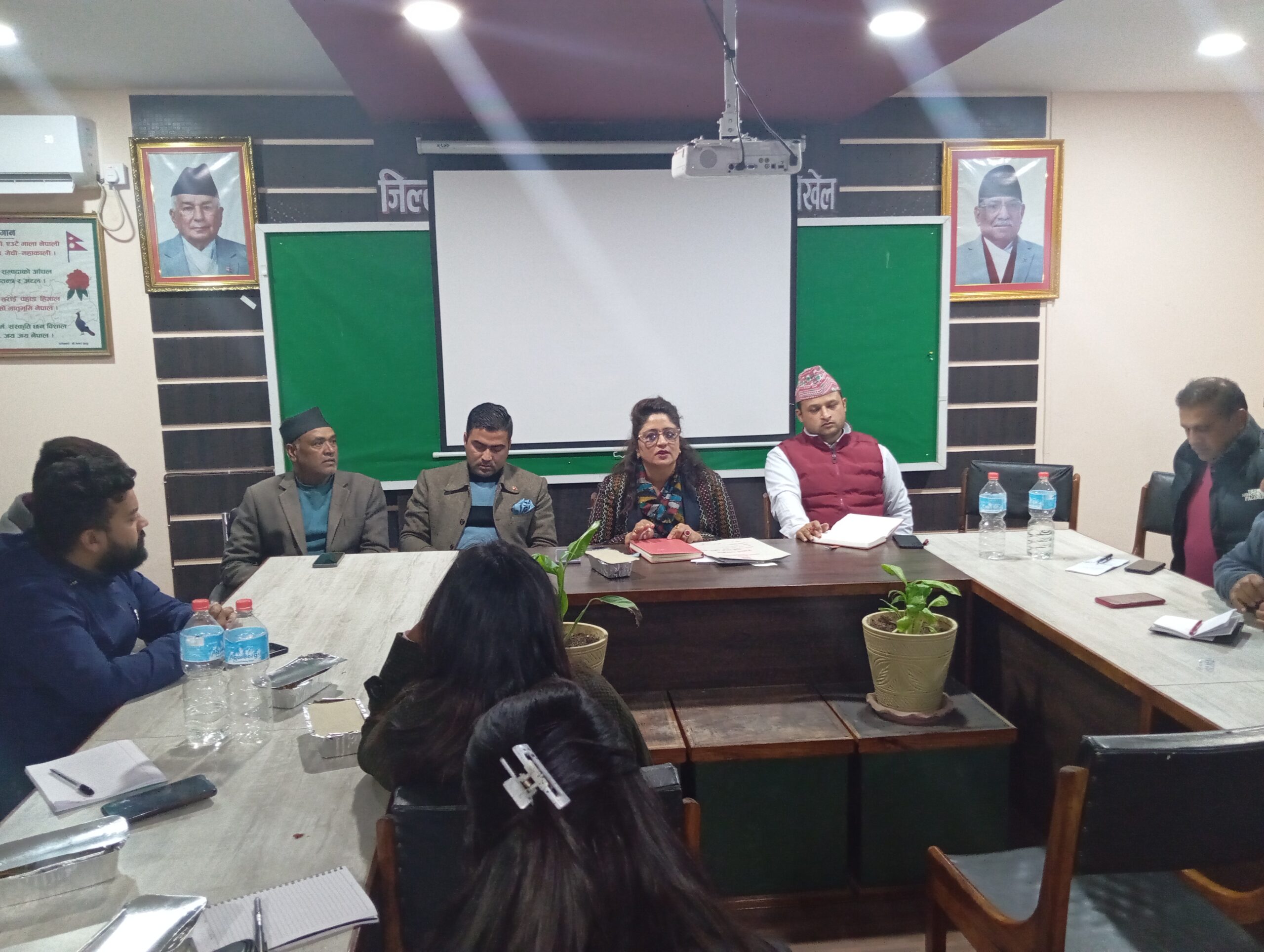 जिल्ला प्रशासन कार्यालय काभ्रेले नागरिक सहायता कक्षलाई प्रभावकारी बनाउने