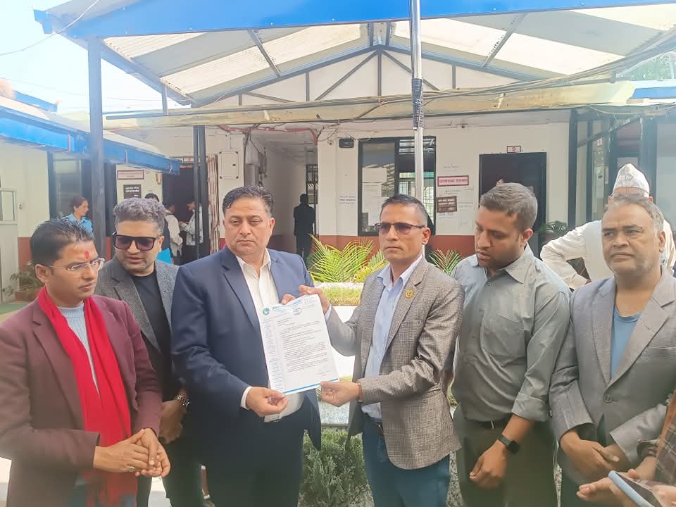 पत्रकार हत्याको विरोधमा काभ्रेमा प्रमुख जिल्ला अधिकारीलाई ज्ञापनपत्र बुझाइयो