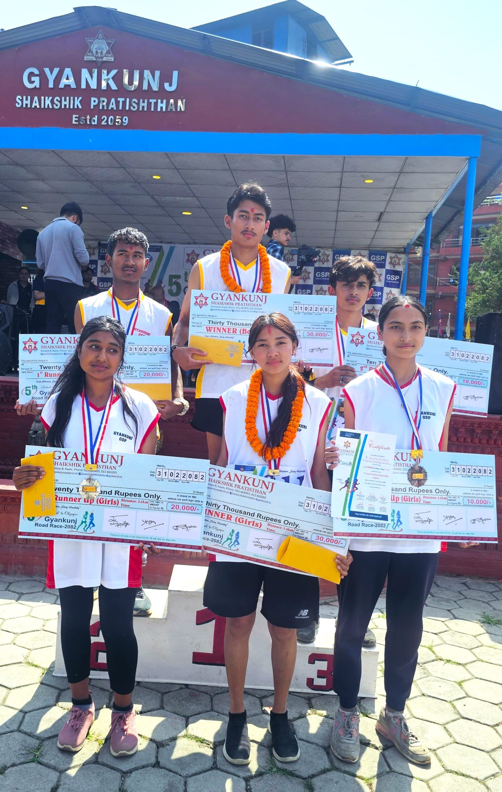 सन्तोष र अस्मिताले जिते पाचौँ संस्करणको ज्ञानकुञ्ज रोड रेस