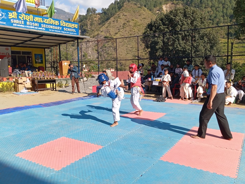 रोशीमा फुल कन्ट्याक्ट कराँते प्रतियोगिता सुरु