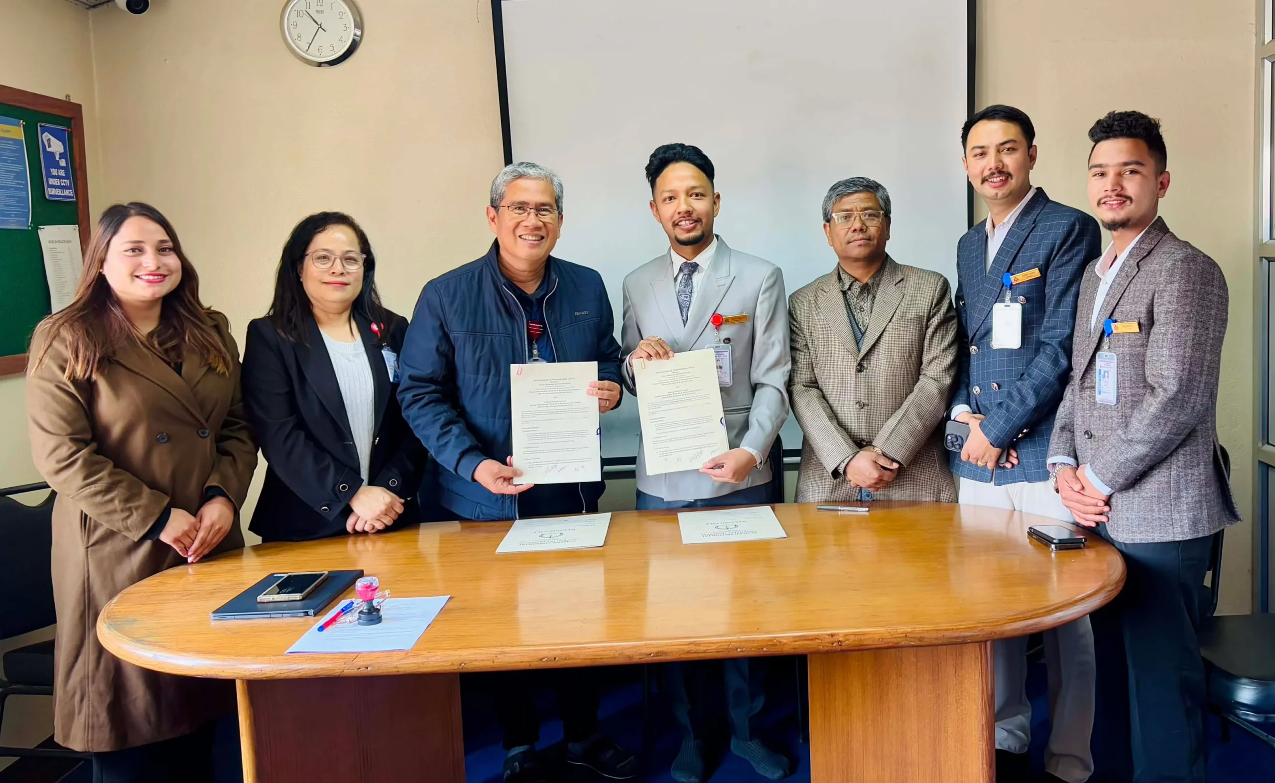काभ्रे क्याम्पसका विद्यार्थी र शिक्षकलाई शिर मेमोरियल अस्पतालमा सहुलियत