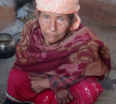 आफ्नै छाेराकाे हत्या गर्न तम्सेकी यी निर्दयी आमा