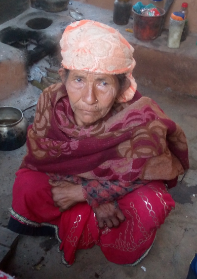 आफ्नै छाेराकाे हत्या गर्न तम्सेकी यी निर्दयी आमा