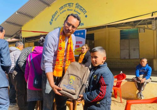 लायन्स क्लब ब्राइट भिजनद्वारा न्यानो कपडा वितरण