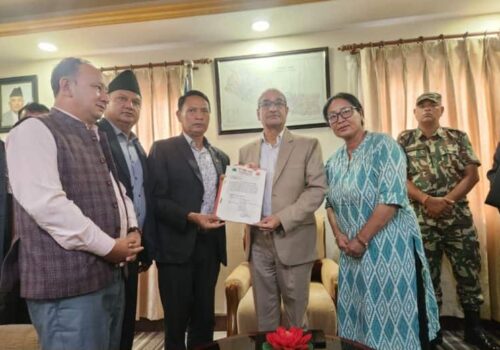 सिन्धुपाल्चोकमा छिटोछरितो सेवाका लागी भौगोलिक क्षेत्र अनुसार इलाका प्रशासन कार्यालय स्थापना गर्न माग सहित ध्यानाकर्षण