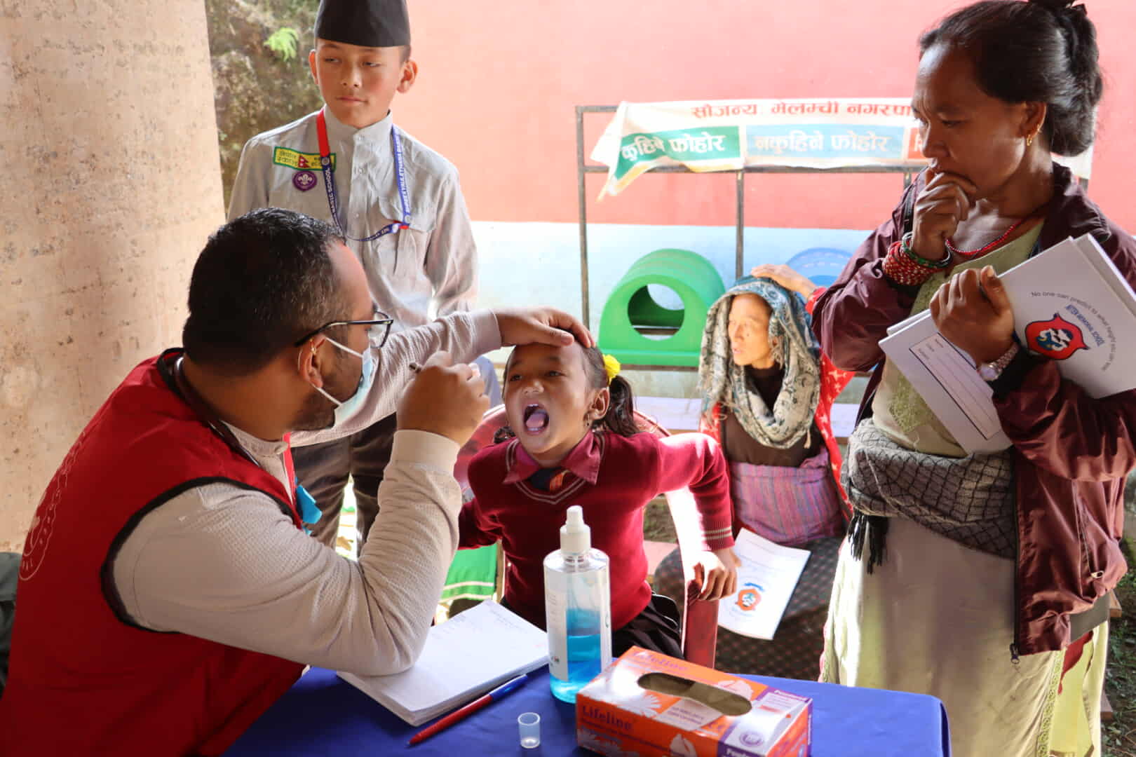 गुफाडाँडामा निःशुल्क स्वास्थ्य शिविर, शिविरमा २८७ जनाले लिए सेवा