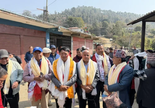 इन्द्रावतीकाे बिभिन्न वडामा एमाले उम्मेदवार शेरबहादुर तामाङकाे चुनावी गतिविधि