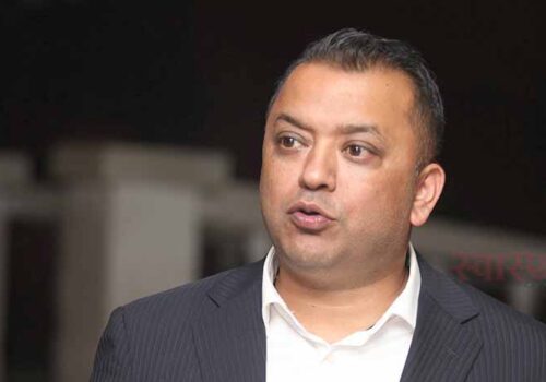 सरकारले अध्यादेश ल्याउने निर्णय फिर्ता गर्नुपर्छ – गगन थापा