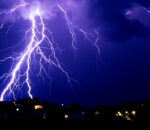 धादिङमा चट्याङ पर्दा एक किशोरीको मृत्यु, दुई जना घाइते