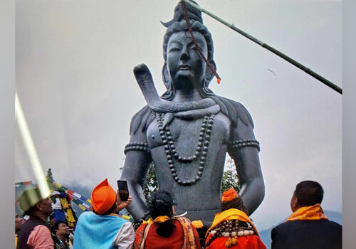रुबीभ्यालीको गाउँपालिकाको बोराङ डाँडामा २२ फिट अग्लो शिवको मूर्ति स्थापना