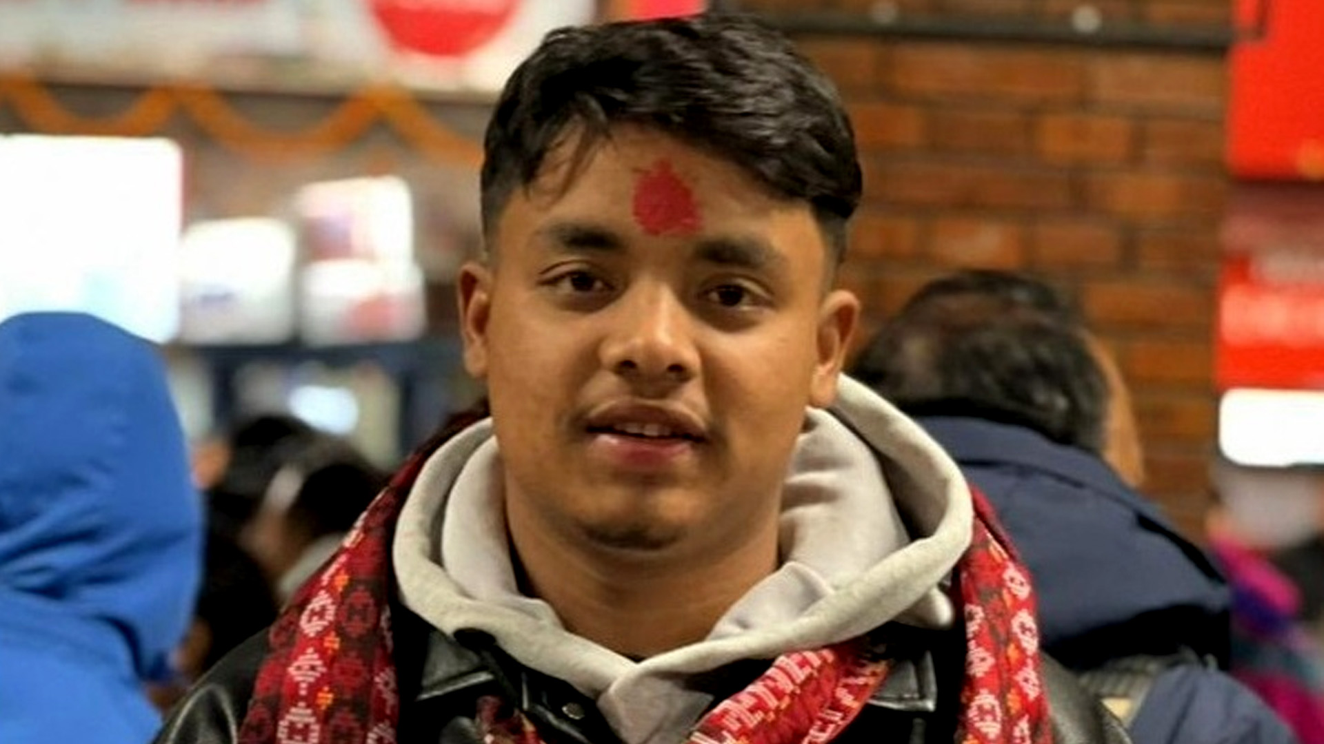 नेपालबाट कराँते खेल्न धादिङका सन्दिप अधिकारी युएइ पुगे