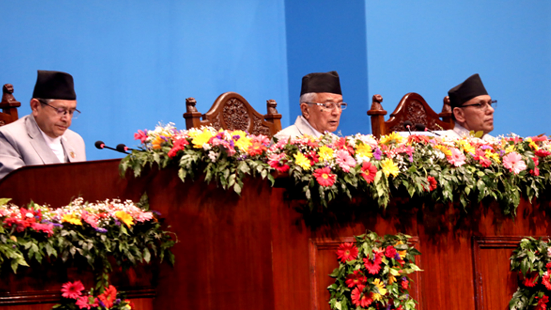 नीति तथा कार्यक्रम : बैंक, वित्तीय संस्था र सहकारीका समस्या समाधान गरिने