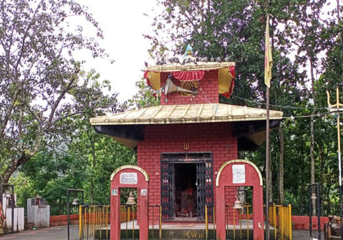 धादिङको पशुपति मन्दिरमा बाला चतुर्दशीको अवसरमा भव्य मेला र धार्मिक कार्यक्रम हुँदै