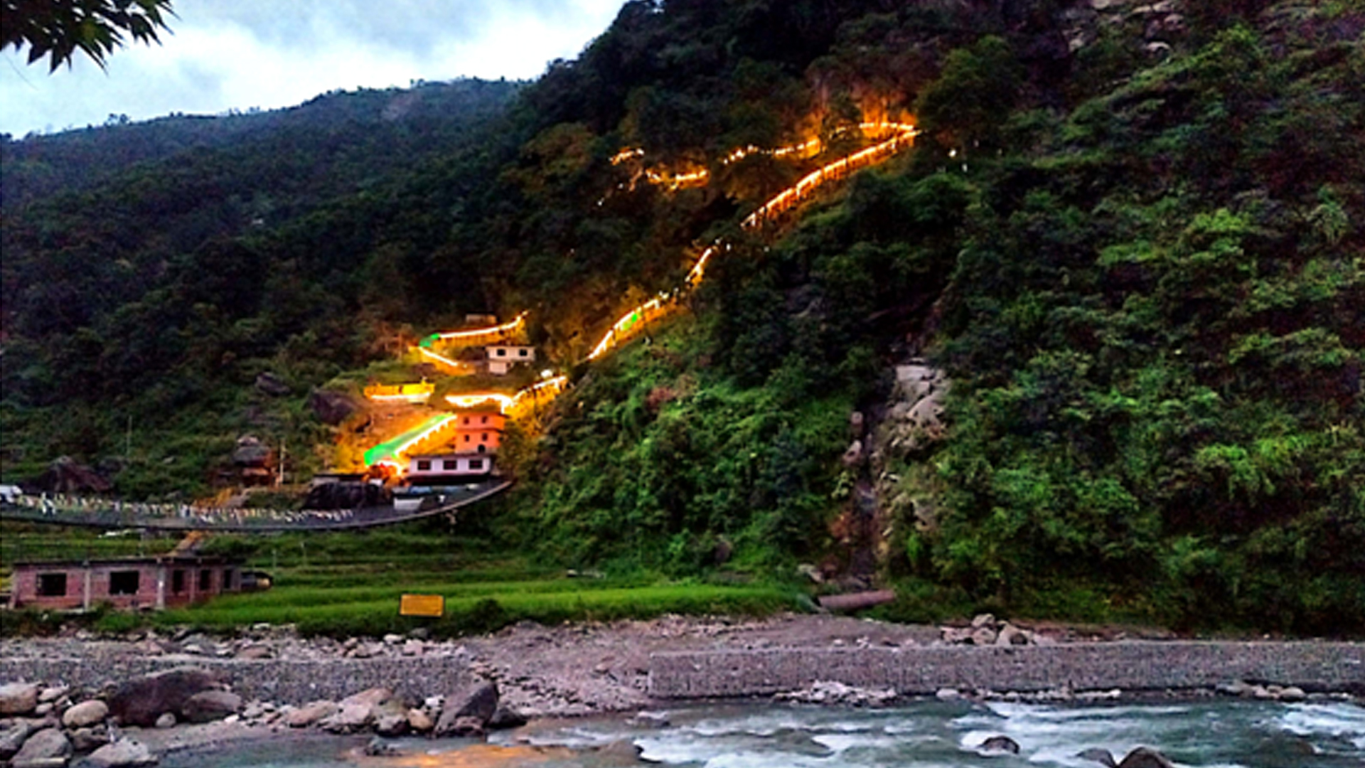 नुवाकोटको प्रसिद्ध दुप्चेश्वर मन्दिरमा धान्यपूर्णिमा मेलाको तयारी पूरा