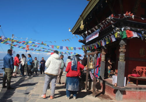 इच्छाकामना मन्दिरमा दर्शनार्थीको घुइँचो