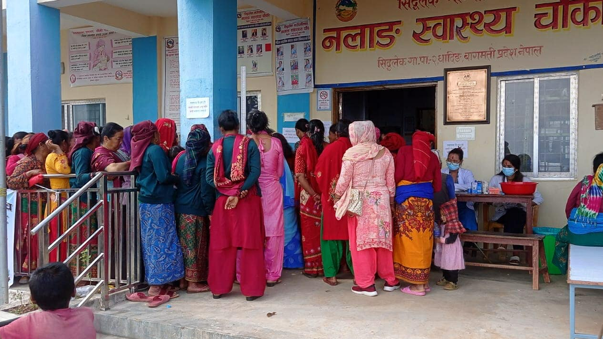 नलाङ स्वास्थ्य चौकीमा २३० जना महिलाहरुको स्वास्थ्य परीक्षण