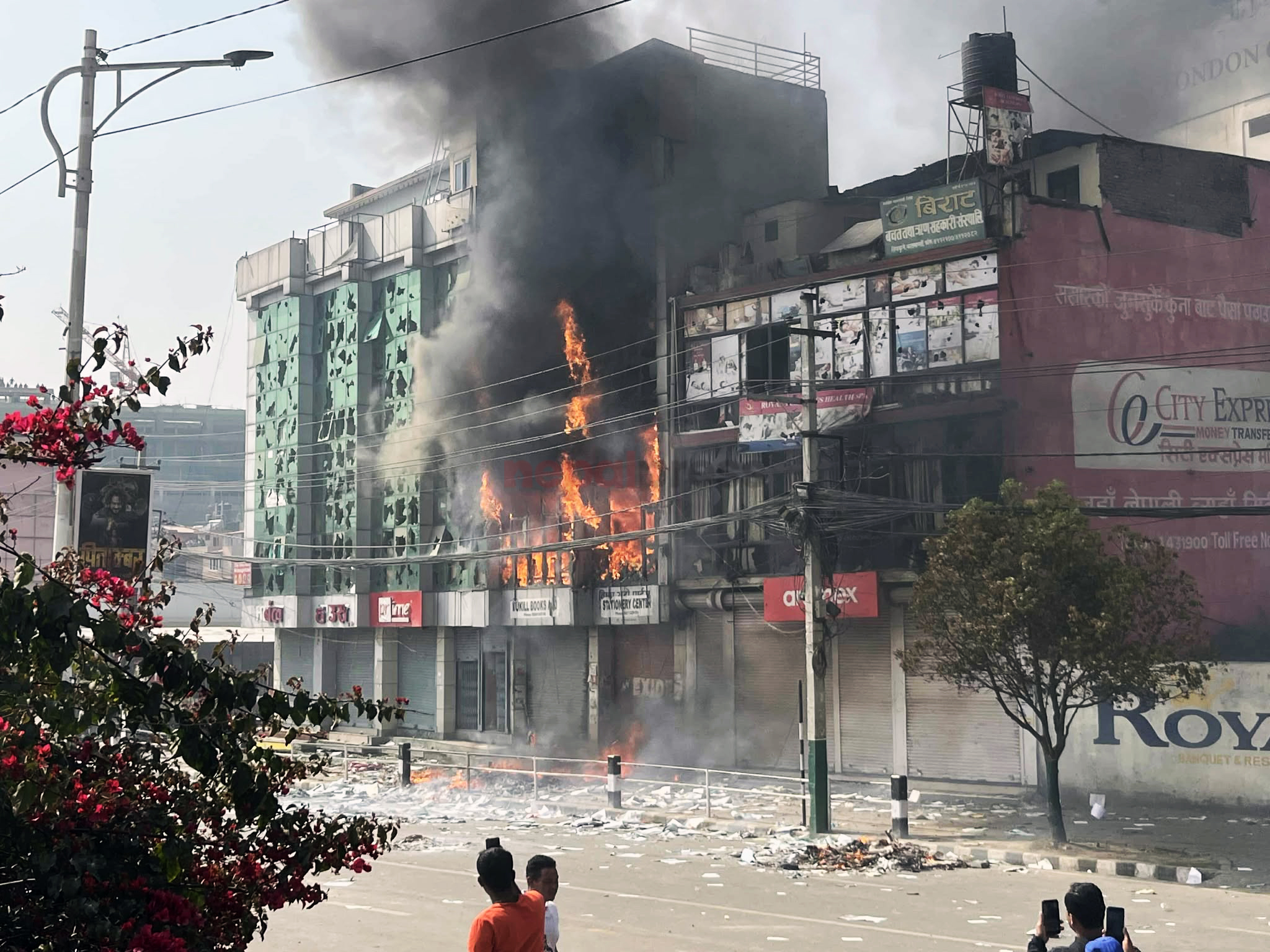 राजावादीकाे आन्दाेलन : प्रहरीको गोली लागी घाइते एकको मृत्यु