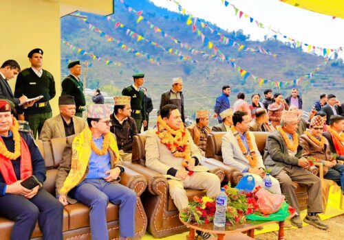 नीलकण्ठ २ को वडा कार्यालय भवन बसाहरमा उद्घाटन