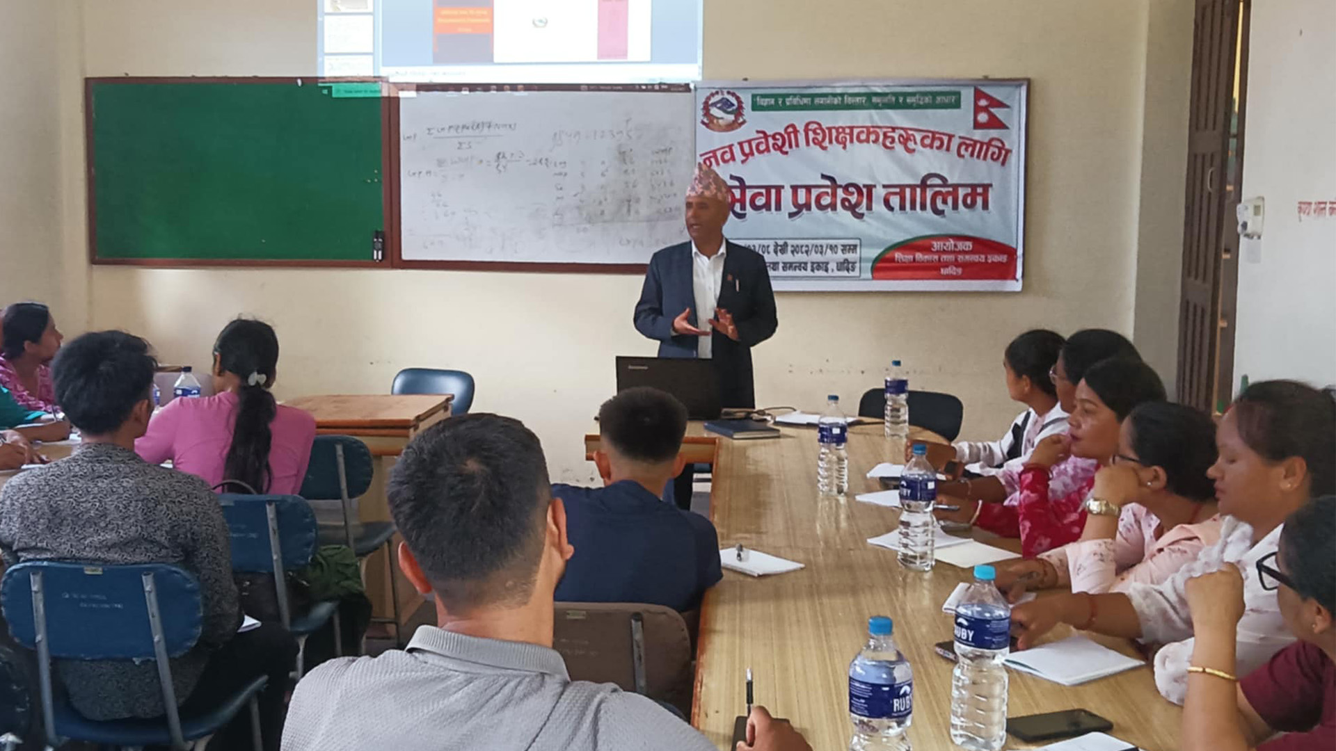 धादिङमा नवप्रवेशी शिक्षकका लागि तीनदिने तालिम सुरु, शिक्षण दक्षता अभिवृद्धिमा जोड