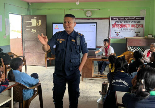 नेत्रावती डवजोङ गाउँपालिकामा विद्यार्थीहरुलाई लागुऔषध दुर्व्यसन र साइबर क्राईम सम्बन्धी अभिमुखीकरण