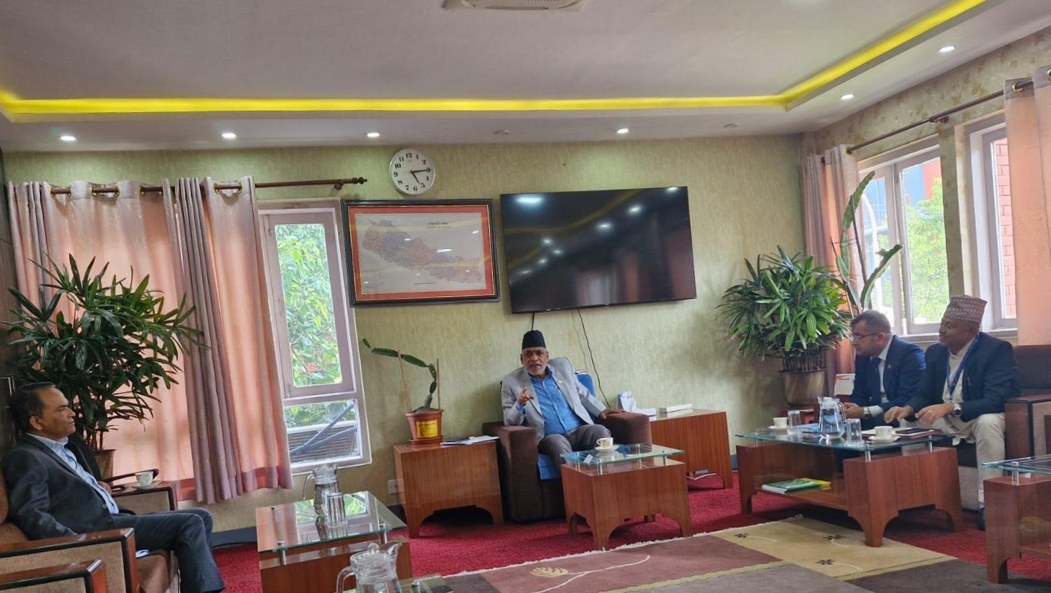 कृषि कर्जालाई सरलीकृत गरिदिन मन्त्री अधिकारीको आग्रह