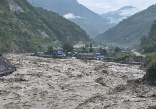 त्रिशुली आसपासका नागरिकहरुलाई उच्च सतर्कता अपनाउन प्रशासनको अपिल,उद्धार र सुचना प्रवाह गर्न ५६ जना प्रहरी परिचालन