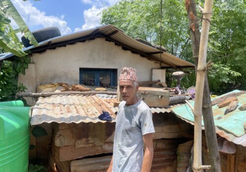 सङ्कटग्रस्त अवस्थामा एक कुसुन्डा परिवार