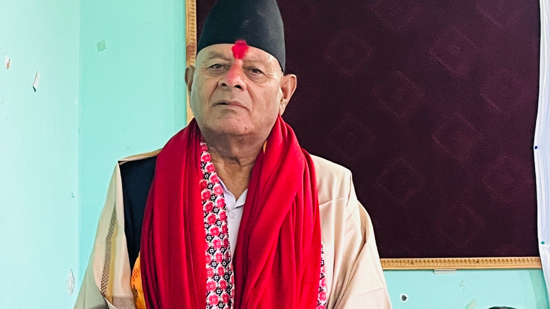 प्रजातन्त्रमा प्रतिशोधको राजनीति हुँदैन : मन्त्री अधिकारी