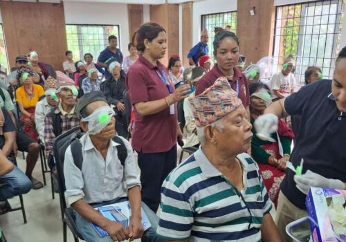 बेनिघाट रोराङमा २४२ जनाको आँखाजाँच, ३८ जनाको निःशुल्क मोतियाबिन्दुको शल्यक्रिया